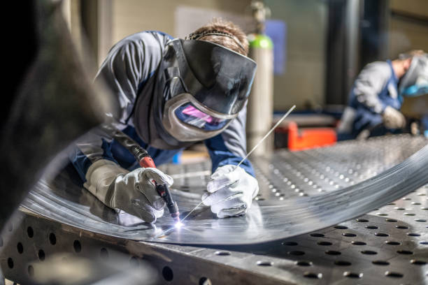 Deep River Center, CT Welder & Metal Fabrication Company